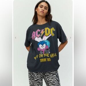 Daydreamer AC/DC Fly on the Wall Vintage Black Wash t-shirt Size Small